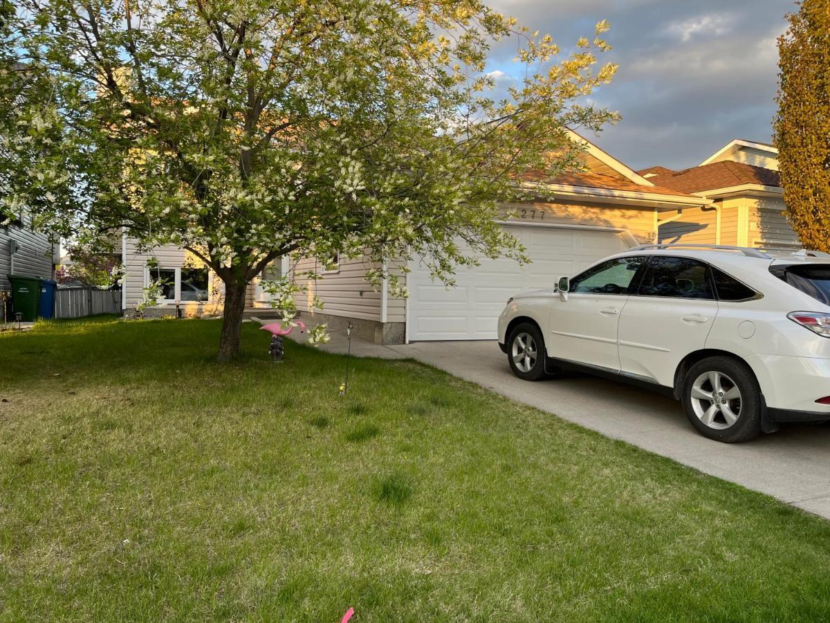 Citadel Hills Valley YYC Exterior foto